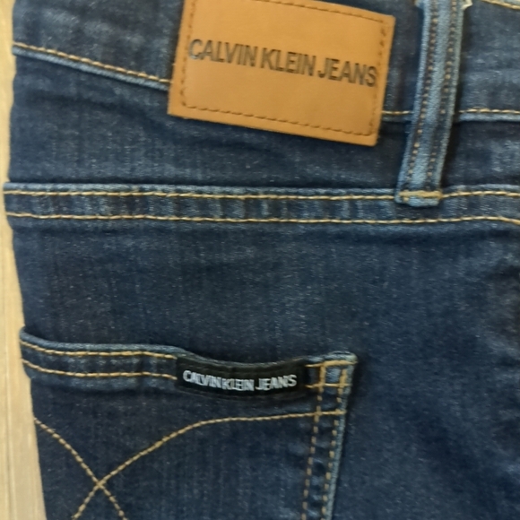Calvin Klein Womens Jeans 30W X 28L Size 10 - Picture 9 of 9